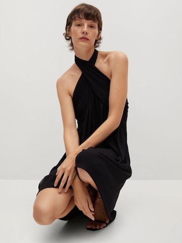 Rochie de cocktail 'Vestido' de la MANGO pe negru