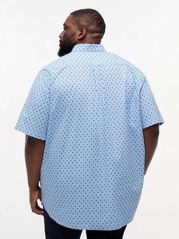 Tommy Hilfiger Big & Tall Regularny krój Koszula w kolorze niebieski