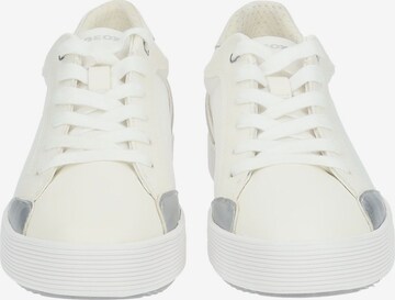 Baskets basses GEOX en blanc