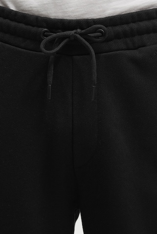 CMPD Tapered Outdoor Pants in Black