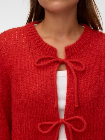 VERO MODA Gebreid vest in Rood
