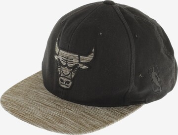 Mitchell & Ness Hat & Cap in One size in Black: front