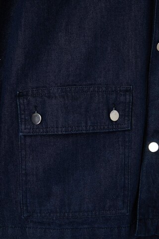 Trendyol - Chaqueta de entretiempo en azul