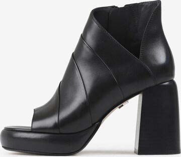 Bottines 'Ginn-Y' BRONX en noir : devant