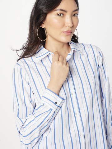 GERRY WEBER Blouse in Beige