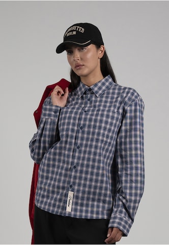 Regular fit Camicia di Prohibited in blu: frontale