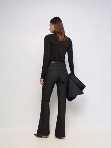 Salsa Jeans Flared Jeans in Black