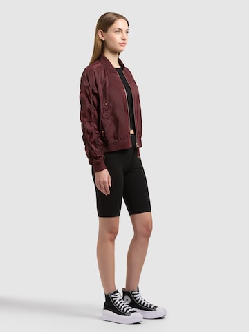 khujo Φθινοπωρινό και ανοιξιάτικο μπουφάν 'Tuvay' σε κόκκινο