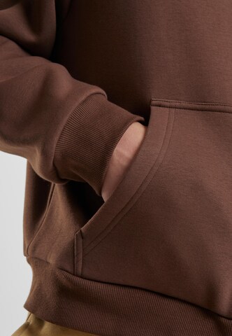 Urban Classics Sweat jacket in Brown