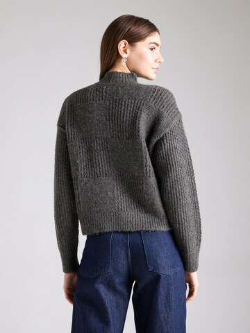 VERO MODA Pullover i grå