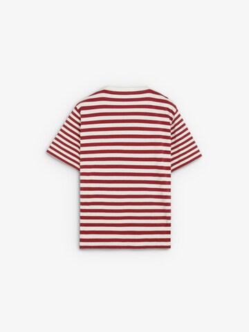 Tricou ' ' de la Scalpers pe roșu