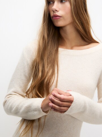 Pull&Bear Kleid in Gelb