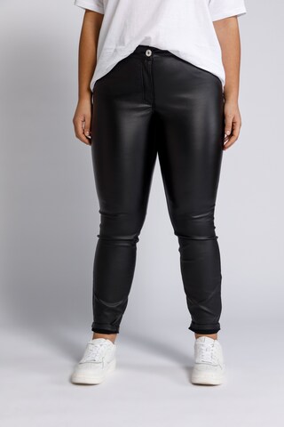 Studio Untold Skinny Hose in Schwarz: Vorderseite