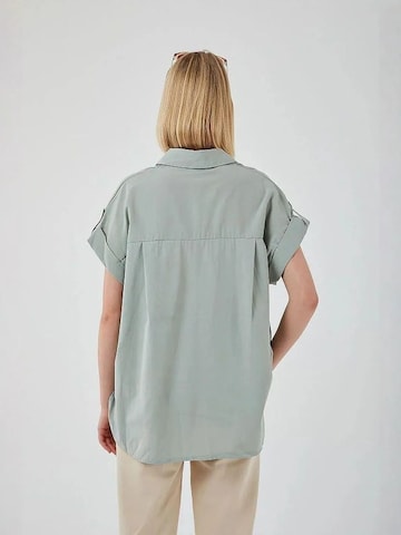 MixRay - Camisa oversized em verde