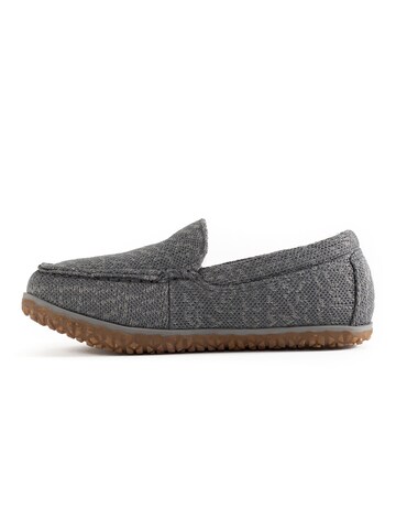 Minnetonka Mocassin 'Eco Elm' in Grau