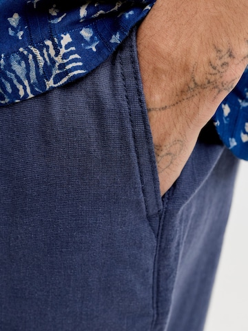 JACK & JONES Loose fit Trousers in Blue