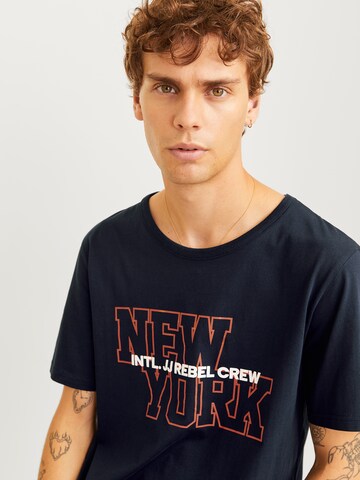 JJ Rebel T-shirt 'JREBOWEN' i blå