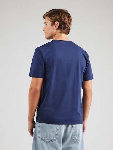 WRANGLER T-shirt i blå