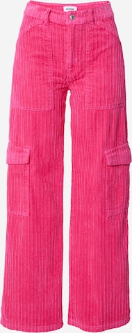WEEKDAY Loose fit Cargo trousers 'Julian' in Pink: front