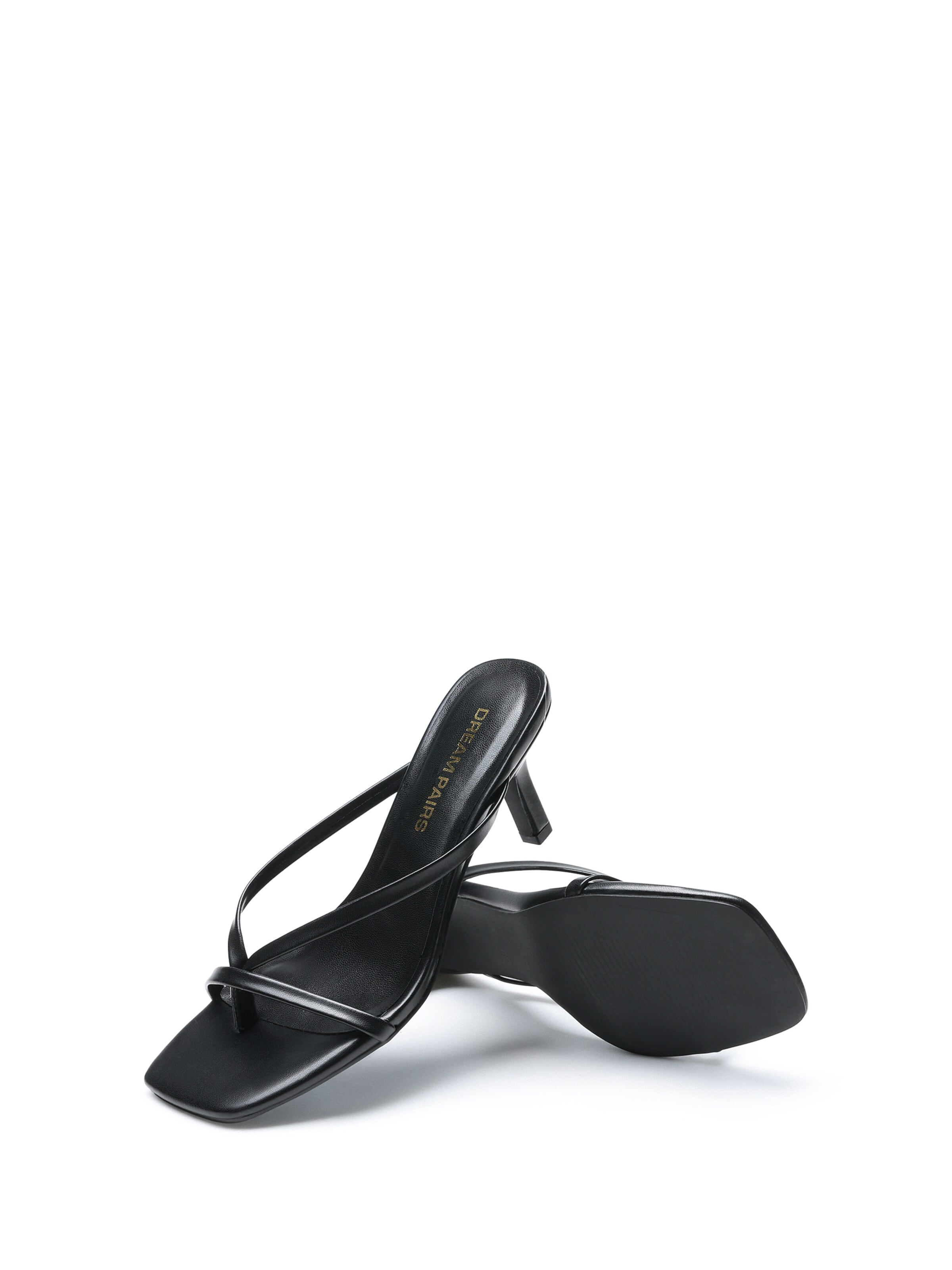 Dream Pairs Strap Sandals in Black