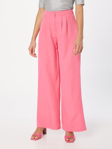 In The Style Wide leg Pleat-Front Pants 'GEMMA ATKINSON' in Pink: front