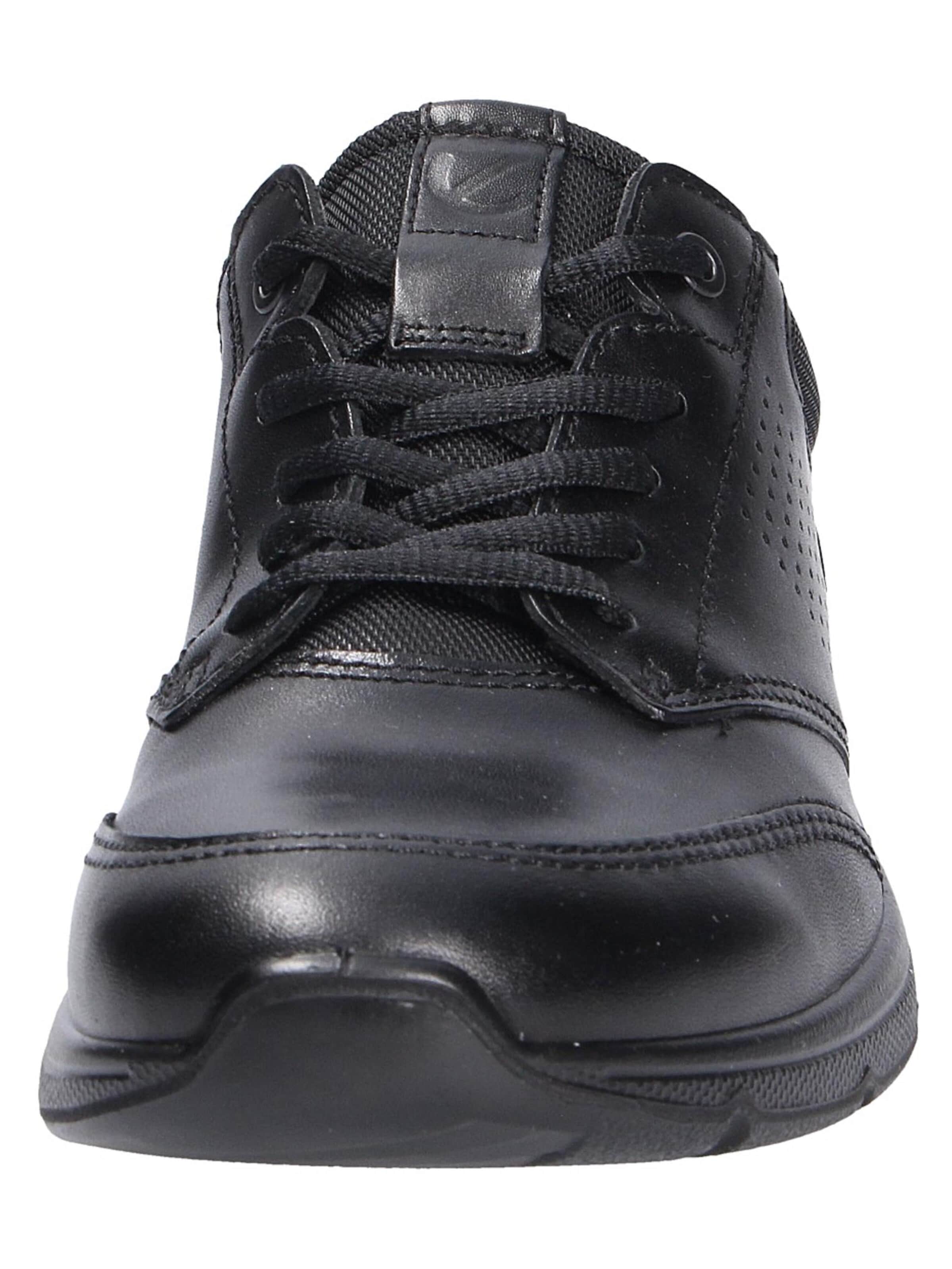 ECCO Lace-Up Shoes in Black
