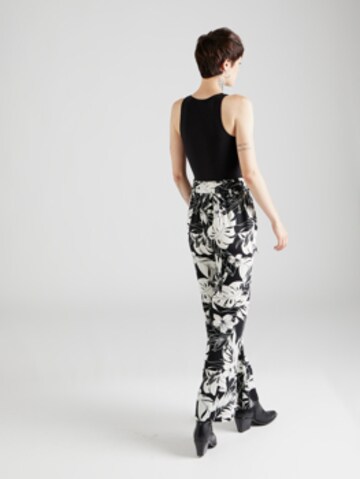 Tally Weijl Bootcut Broek in Zwart