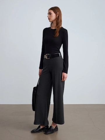 Wide Leg Pantalon Dilvin en gris