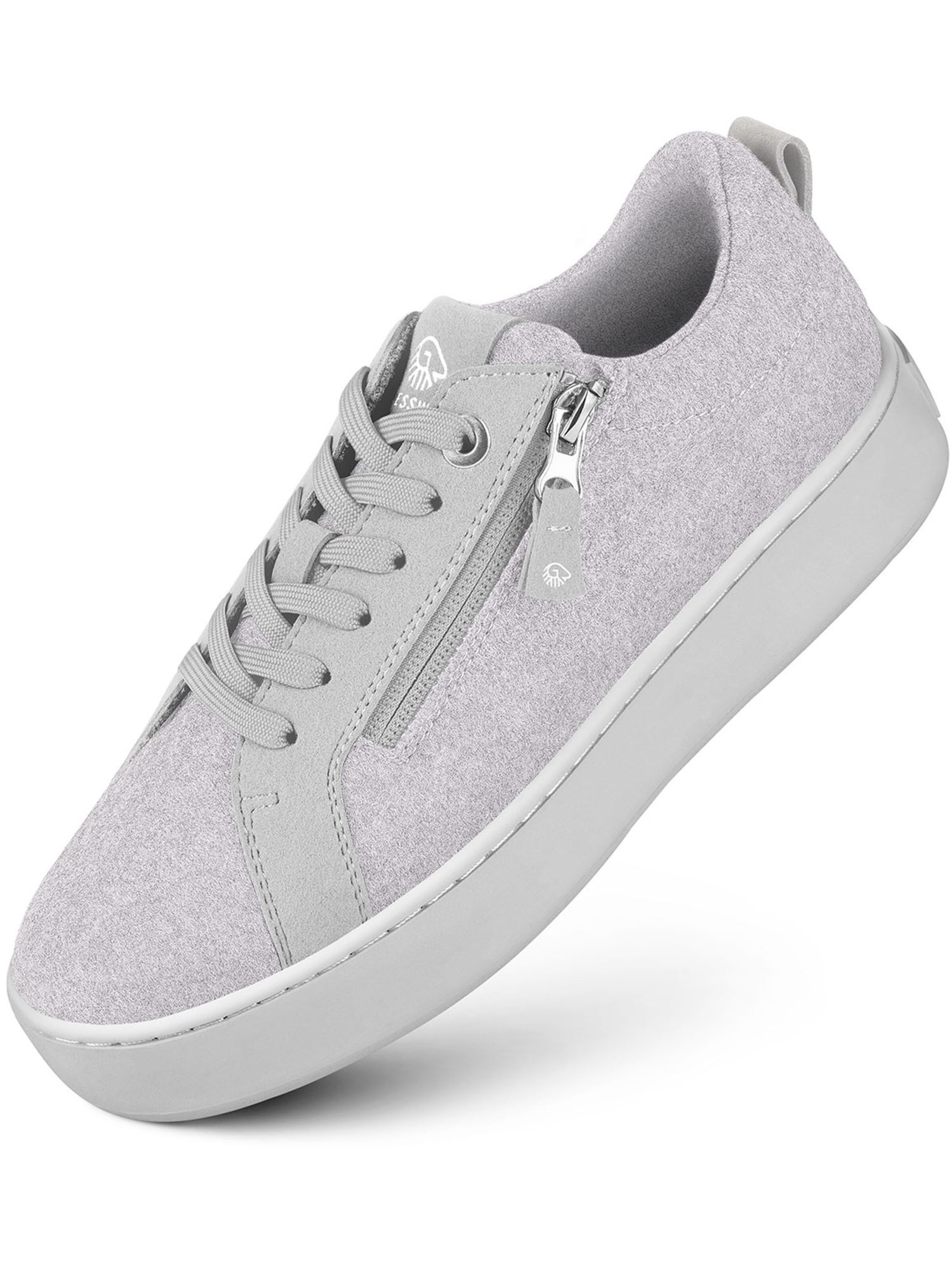 Baskets basses GIESSWEIN en gris