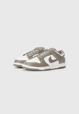 Sneaker bassa 'DUNK' di Nike Sportswear in bianco