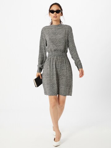 Robe 'Lita' OBJECT en gris