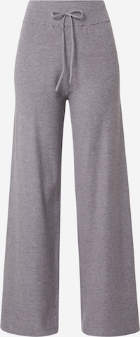 Guido Maria Kretschmer Collection Pants 'Claire' in Grey: front