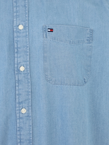 Tommy Hilfiger Big & Tall Tavaline suurus Triiksärk, värv sinine