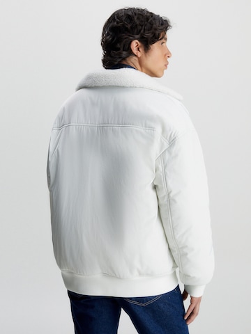 Calvin Klein Jeans Prehodna jakna | bela barva