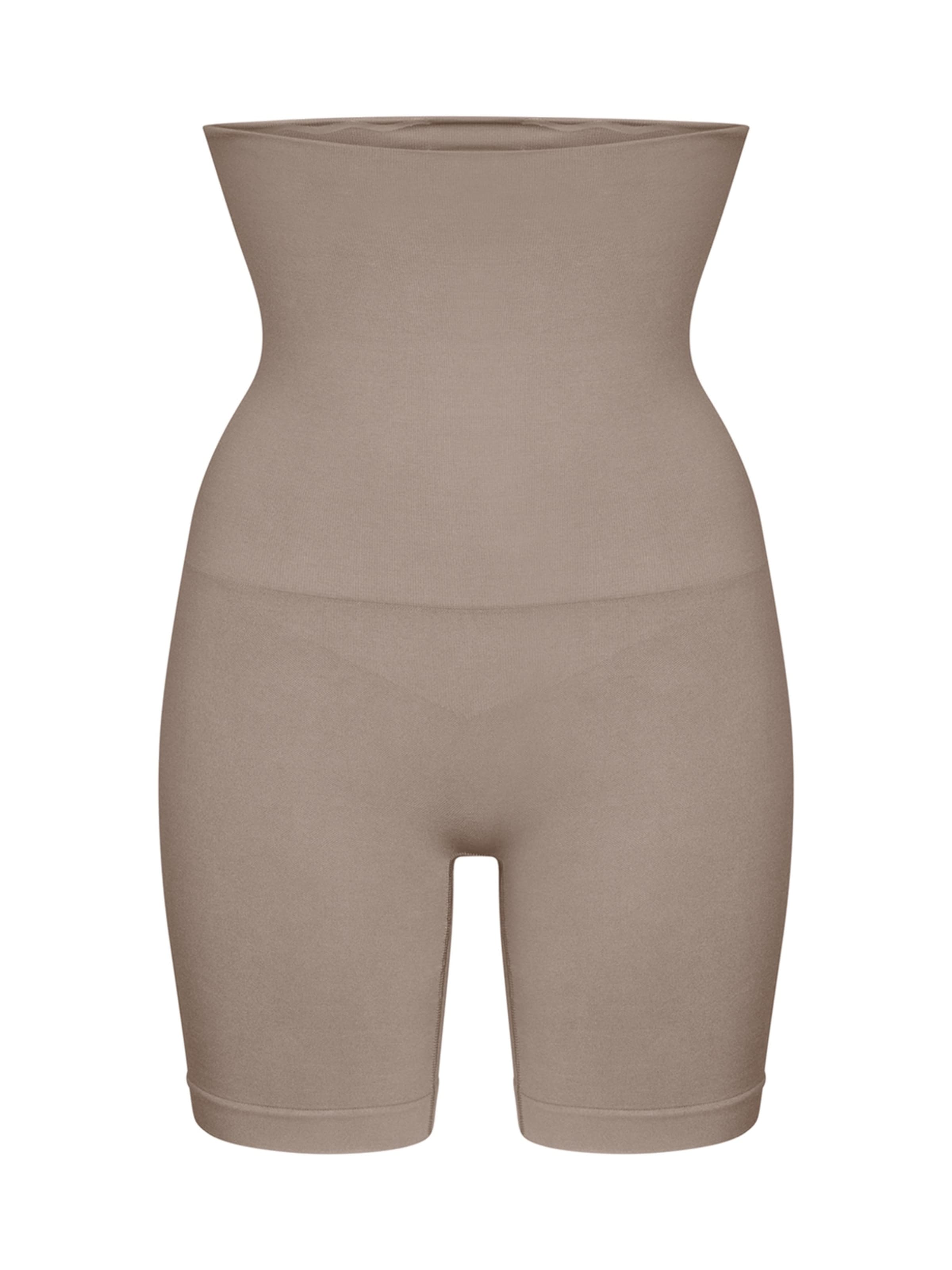 Pantalon modelant 'High Waisted Shaping Shorts' cfab (formerly creamy fabrics) en gris : devant