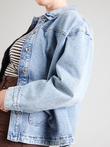 Vero Moda CurvePrijelazna jakna 'VMCJamie' - plava boja