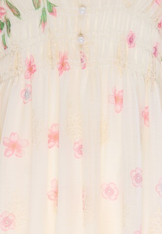 Usha - Vestido en beige