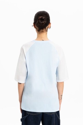 UNIQVIBE Shirt in Blauw