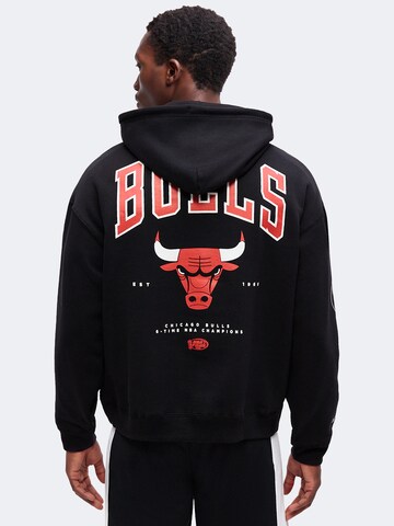 Mitchell & Ness Collegepaita 'NBA CHICAGO BULLS' värissä musta