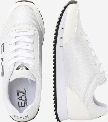 EA7 Emporio Armani Sneaker in Weiß