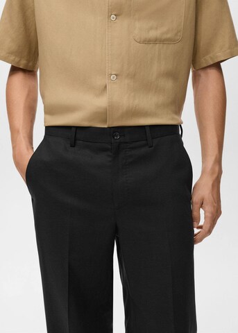 MANGO MAN Regular Hose 'Darin' in Schwarz