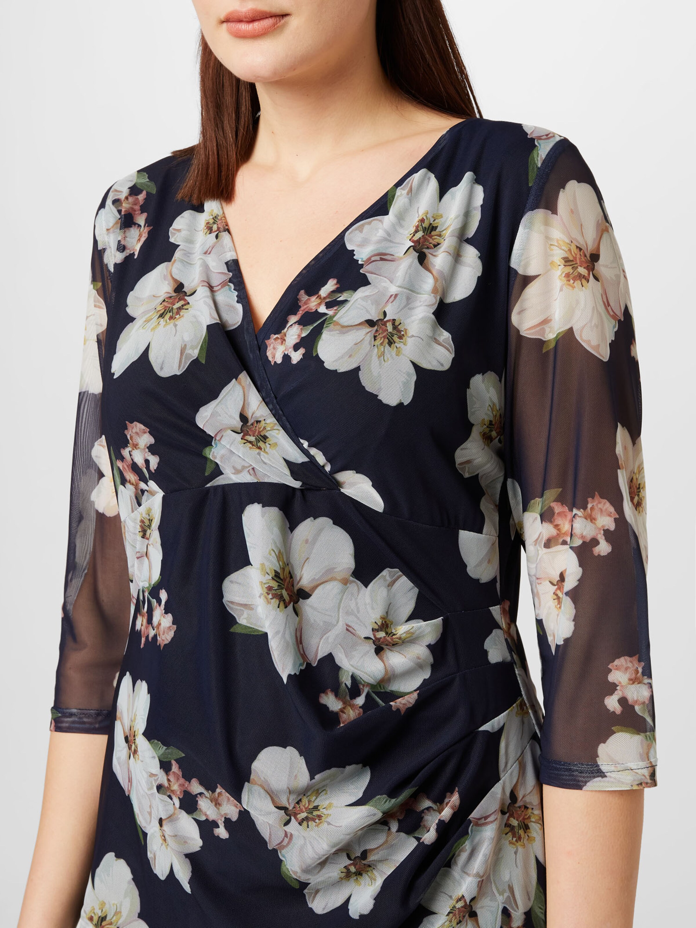SWING Curve Jurk in Blauw ABOUT YOU