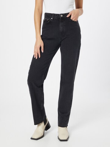 ONLY Regular Jeans 'RILEY' in Schwarz: predná strana