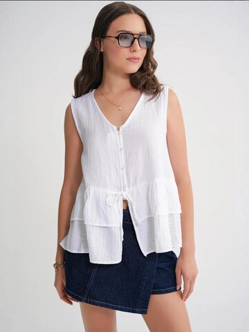 MixRay Blouse in Wit: voorkant
