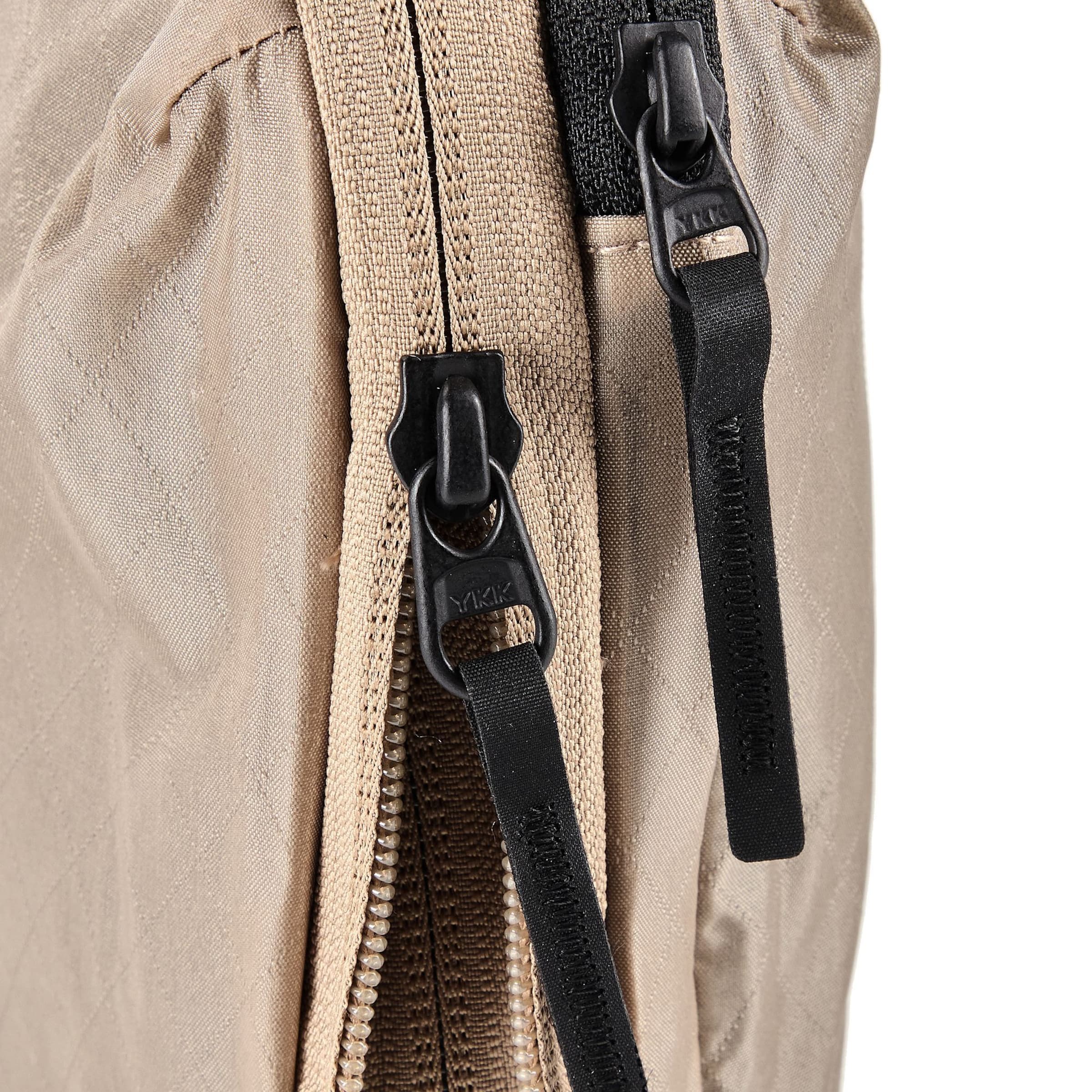 Thule Kleidersack in Beige