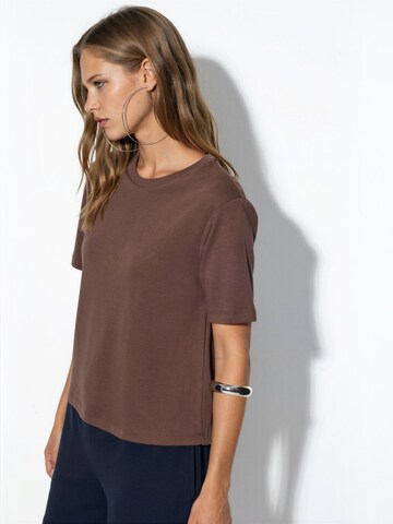 T-shirt Busem en marron