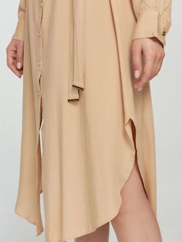 Robe-chemise Marc & André en beige