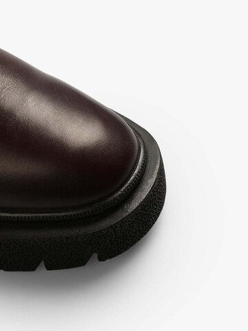 Scalpers Chelsea boots in Bruin