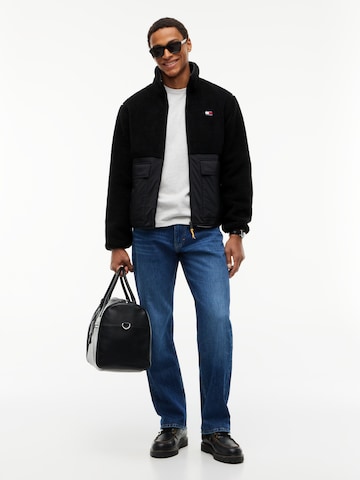 Tommy Jeans Átmeneti dzseki 'ESSENTIAL' - fekete