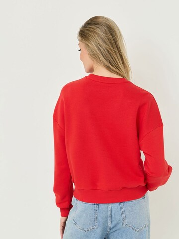 Sweat-shirt Tamaris en rouge